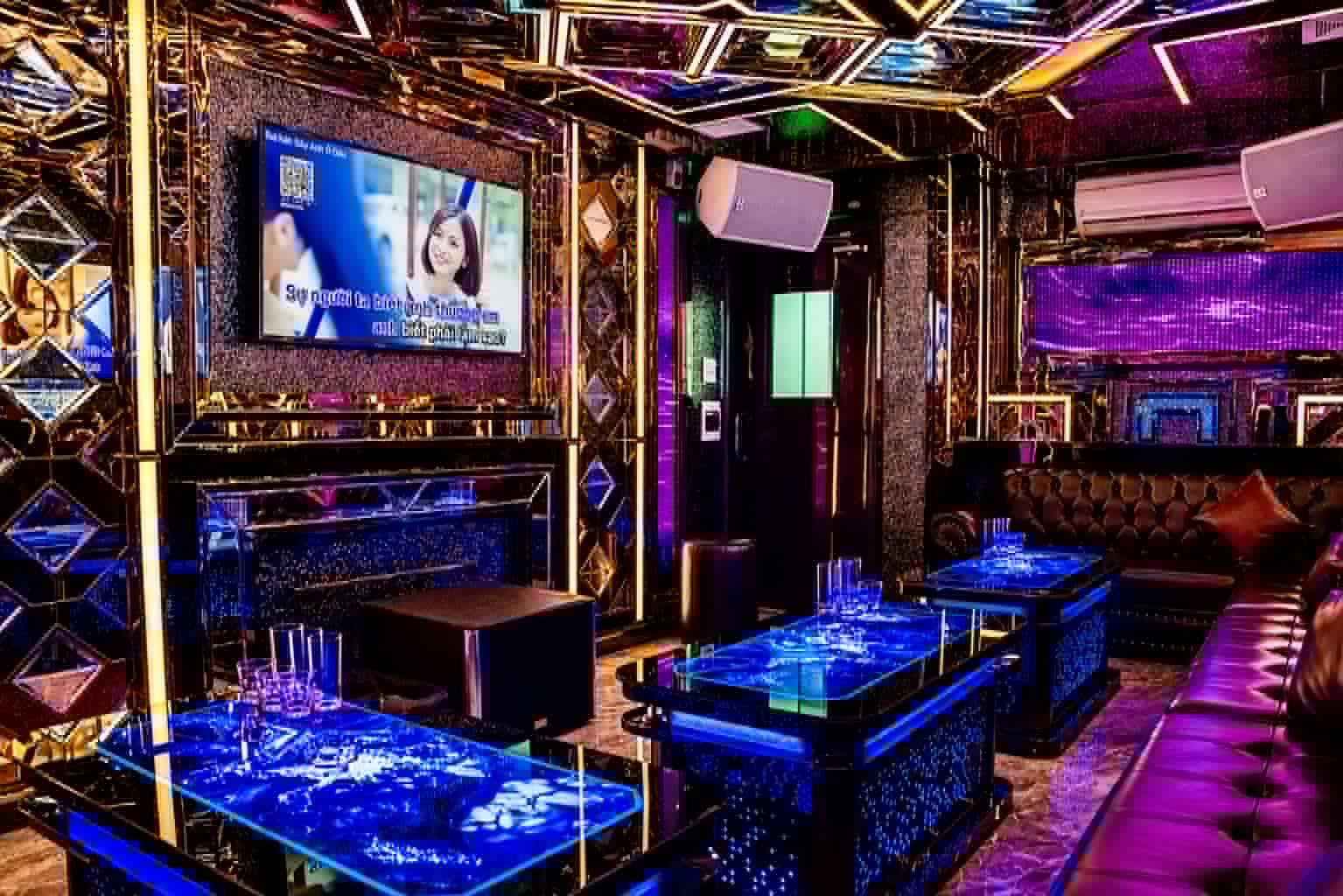 Phòng Karaoke Vừa
